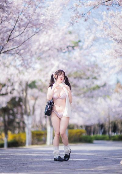 欧美s级一区二区_蓝光迅雷电影在线